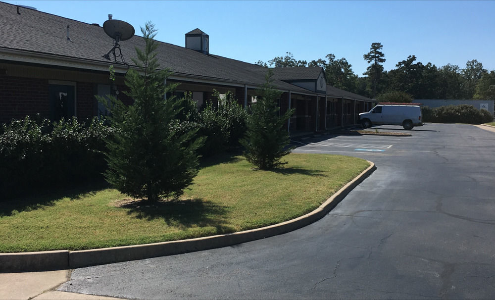 Redwood Inn - White Hall Exterior foto